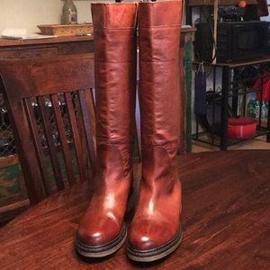 BOEMOS Leather boots EUC sz 36. US sz 6